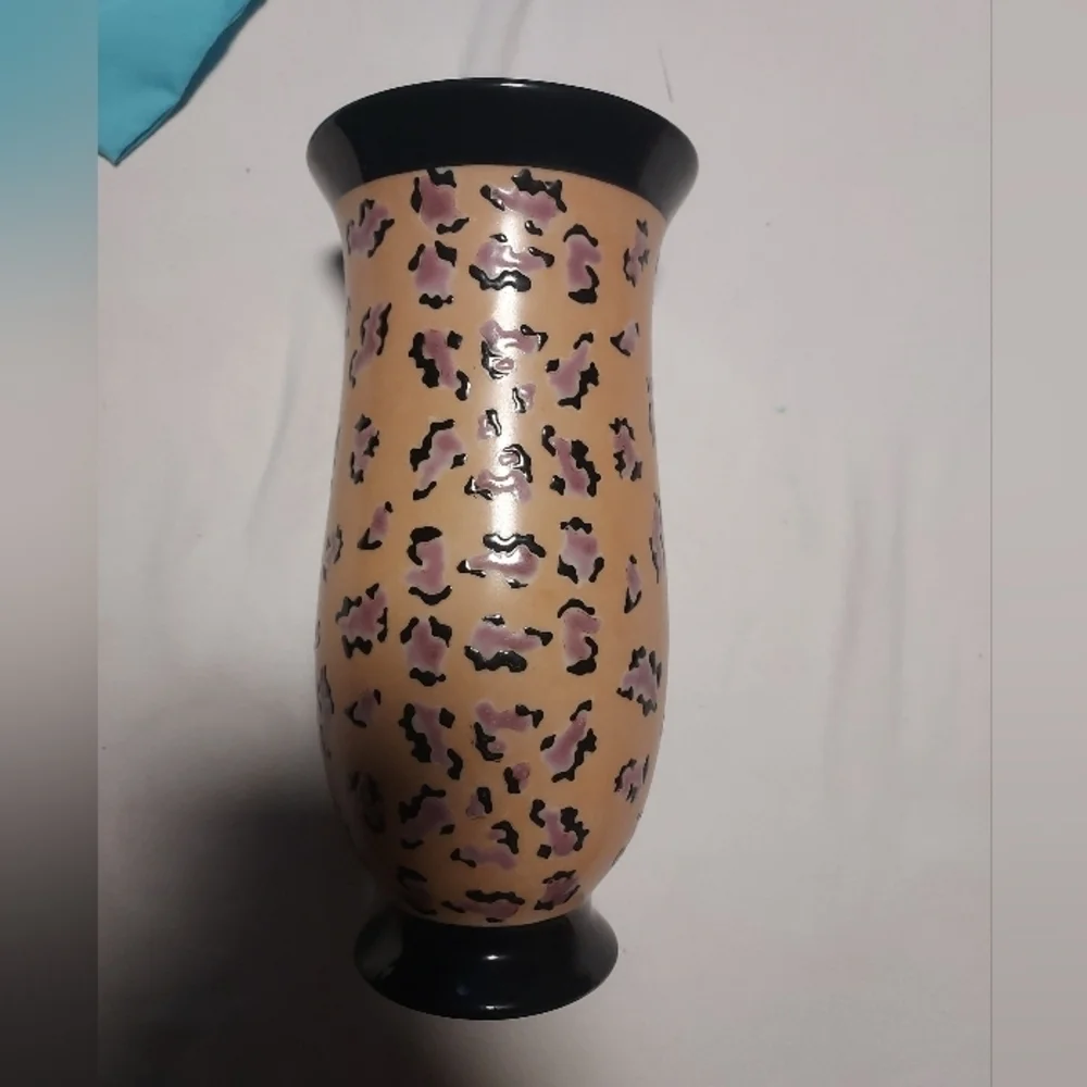 1980'S Hand Painted Chinese Decorative Vase
